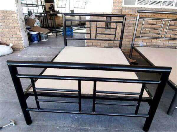 aisha bed image