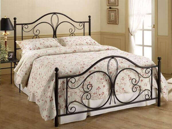 Lydia bed image